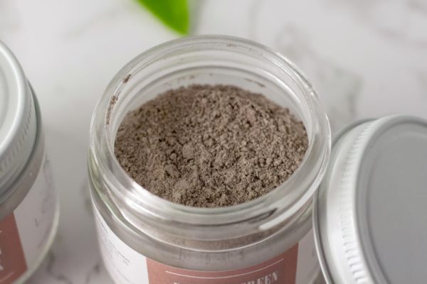 Hibiscus & Green Tea Mask - Image 2